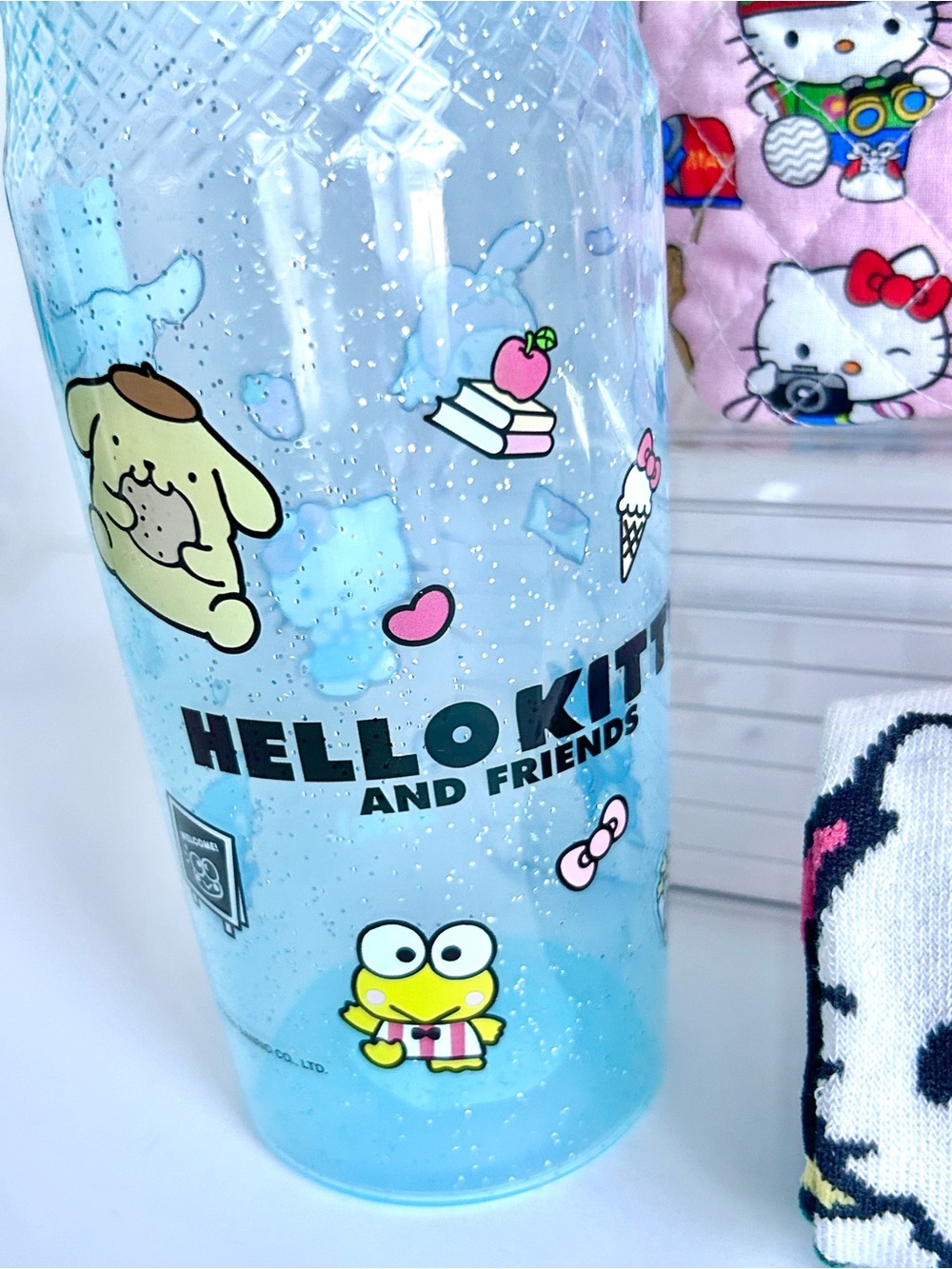🩷(HK405) Hello Kitty Adorable 5-Piece Travel Pouch Bundle! - Picture 11 of 15